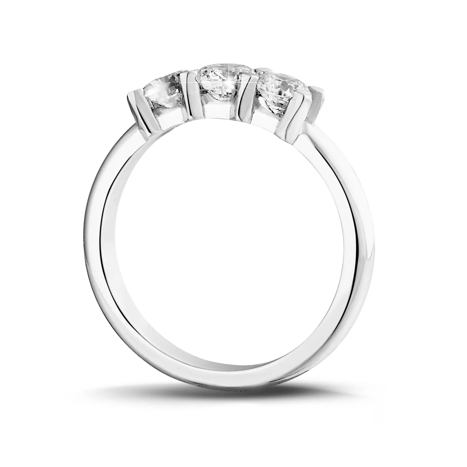 0.75 quilates anillo trilogía en platino con diamantes redondos 