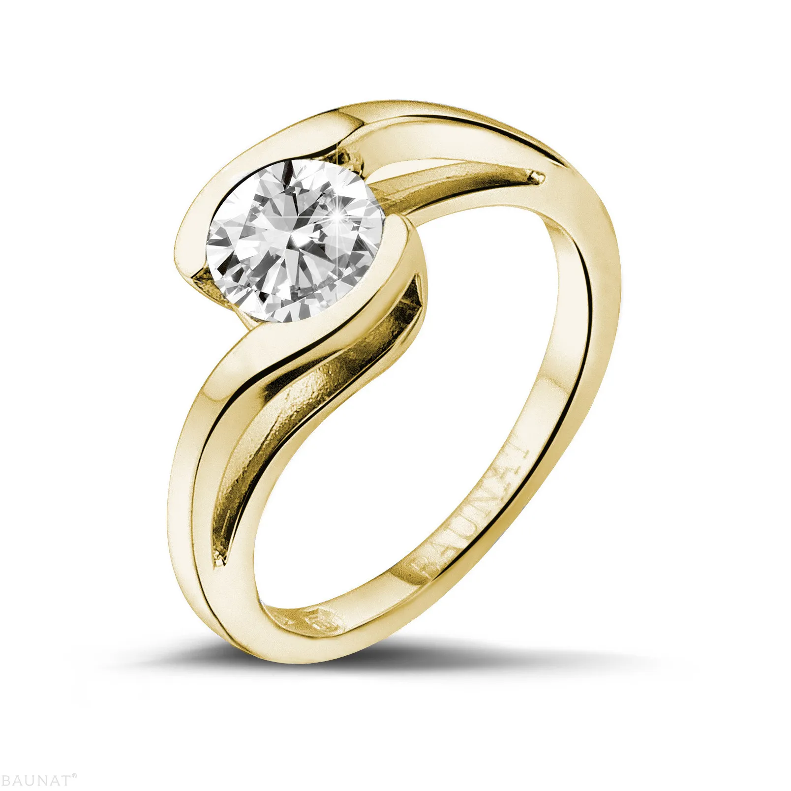 1.00 quilates anillo solitario diamante en oro amarillo 