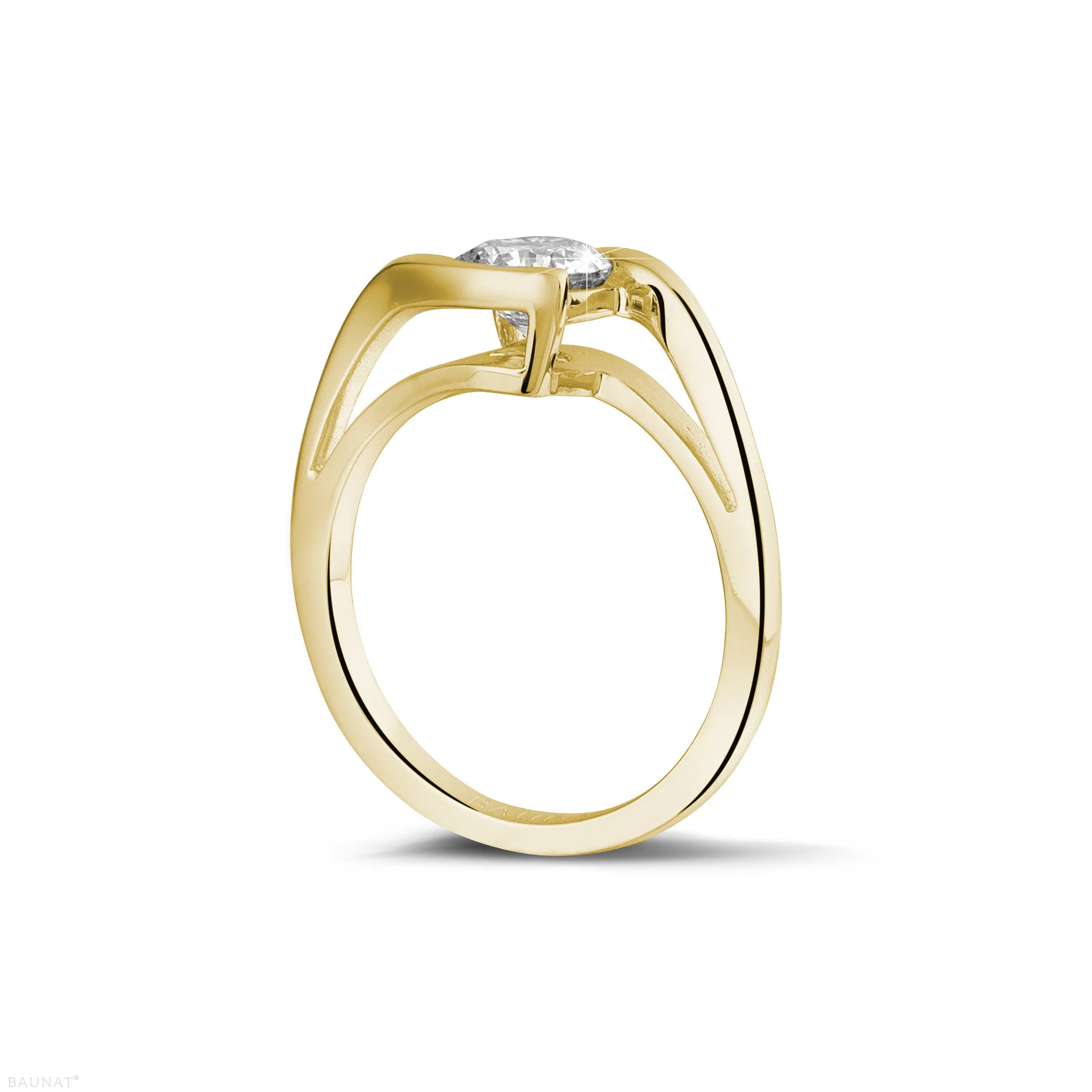 1.00 quilates anillo solitario diamante en oro amarillo 