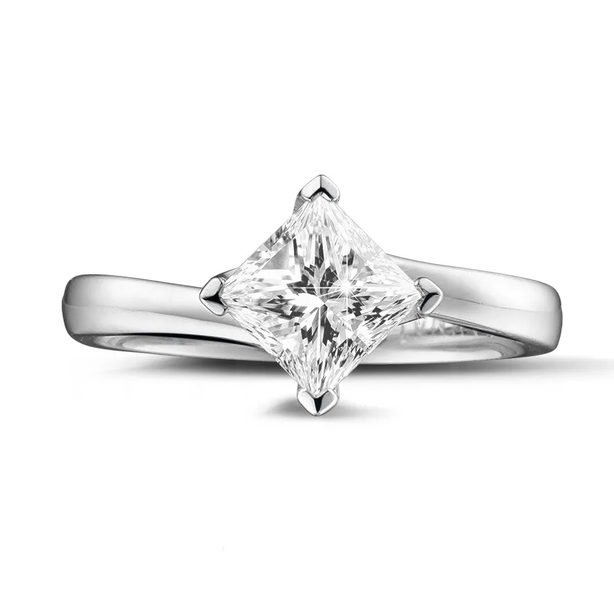 2.00 quilates anillo solitario en oro blanco con diamante talla princesa 