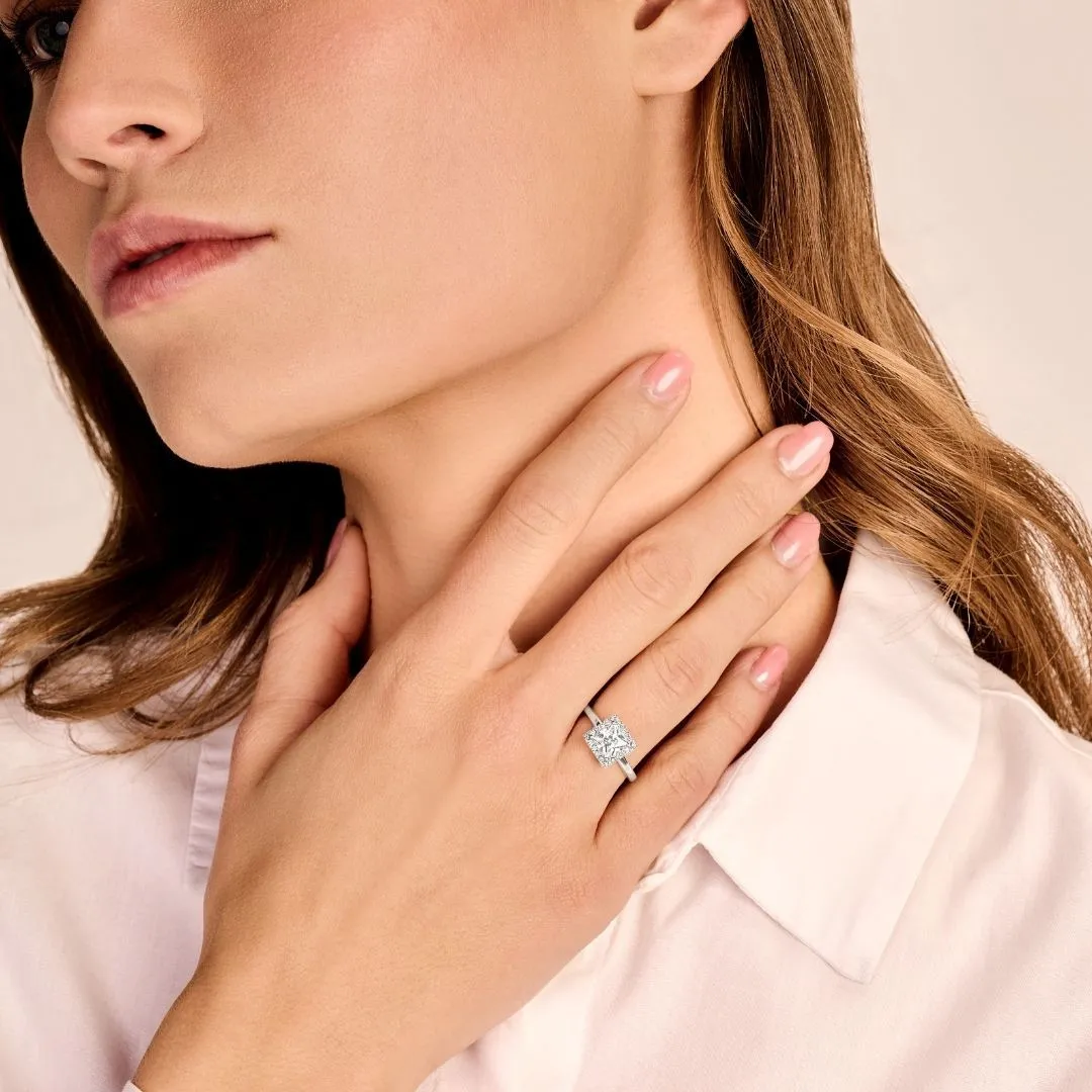 2.00 quilateshalo anillo solitario diamante princesa en oro amarillo con diamantes redondos 