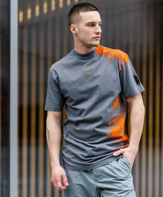 A COLD WALL GRAY TSHIRT WITH AN ABSTRACT PRINT