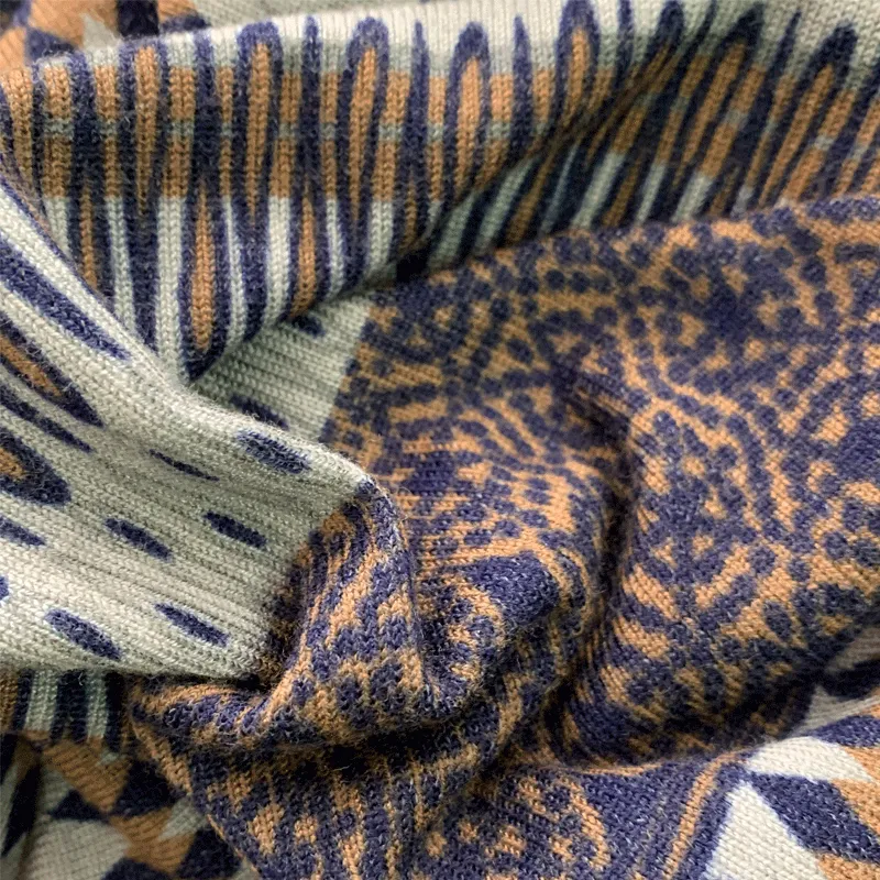 ADOLFO DOMÍNGUEZ Vestido Sweater