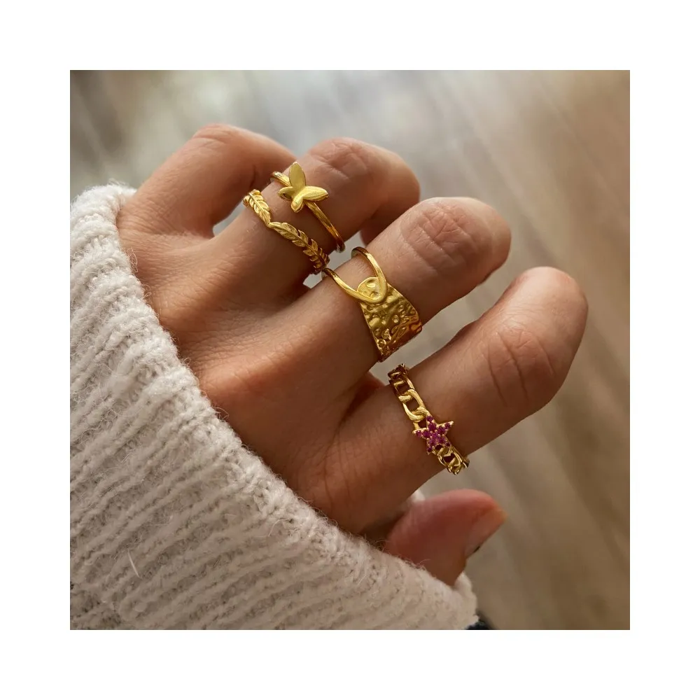 Anillo Links Star Rubi Oro