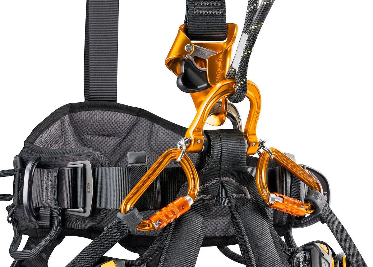 Arnés petzl Astro Bod Fast Versión Int