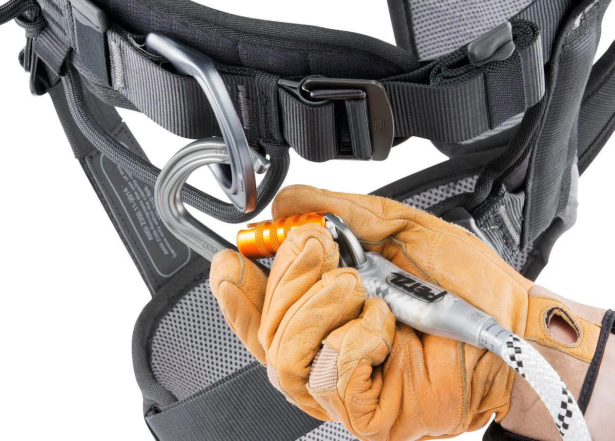 Arnés petzl Astro Bod Fast Versión Int