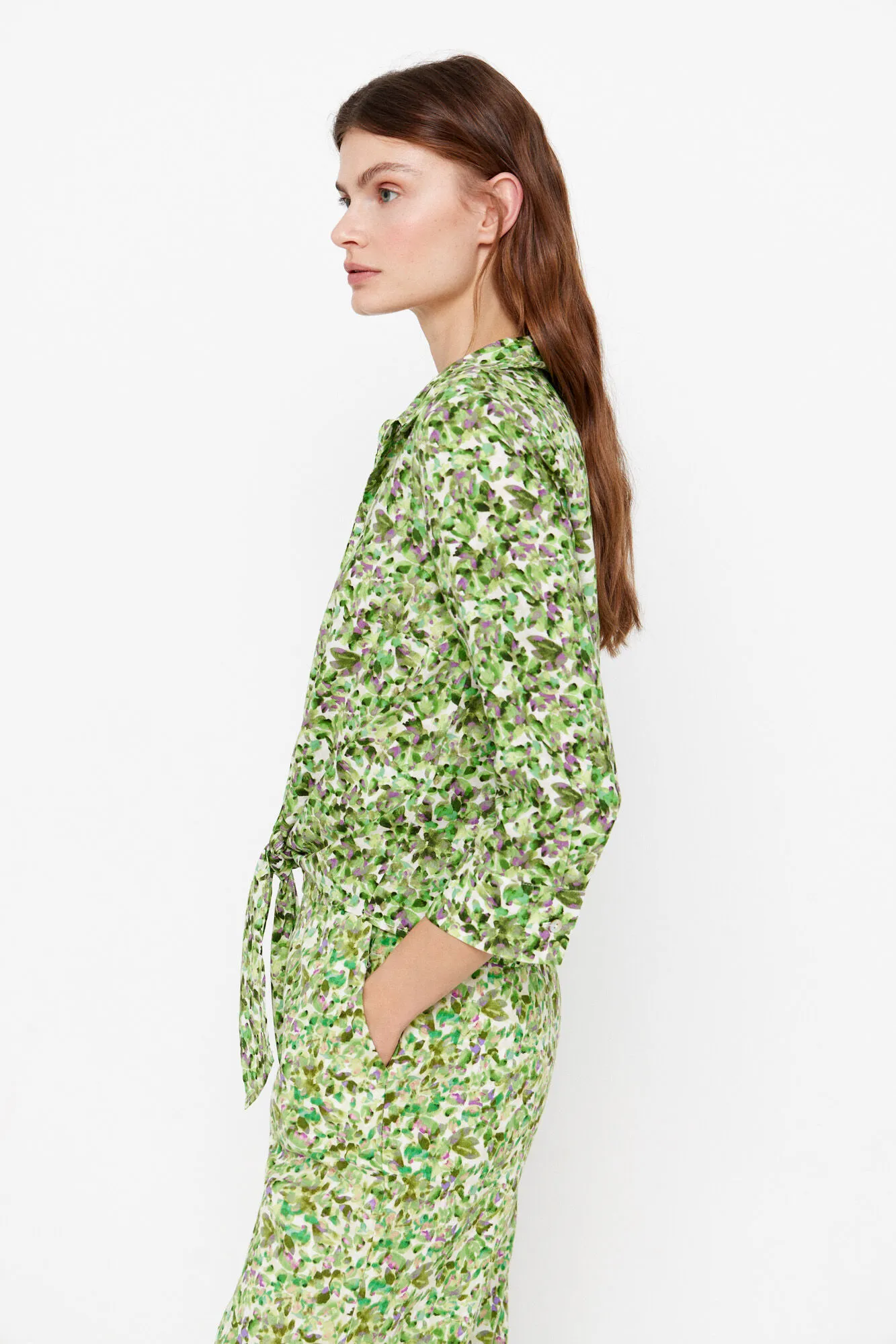 Camisa estampada nudo