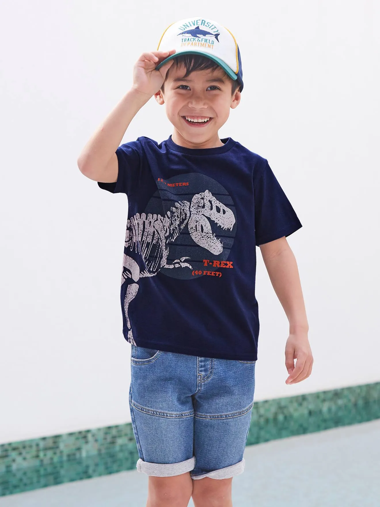Camiseta con dinosaurio gigante, para niño