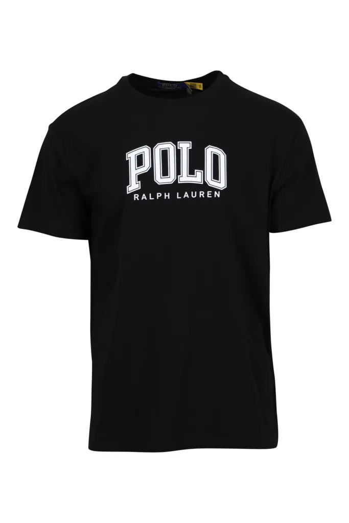 Camiseta negra con maxilogo 