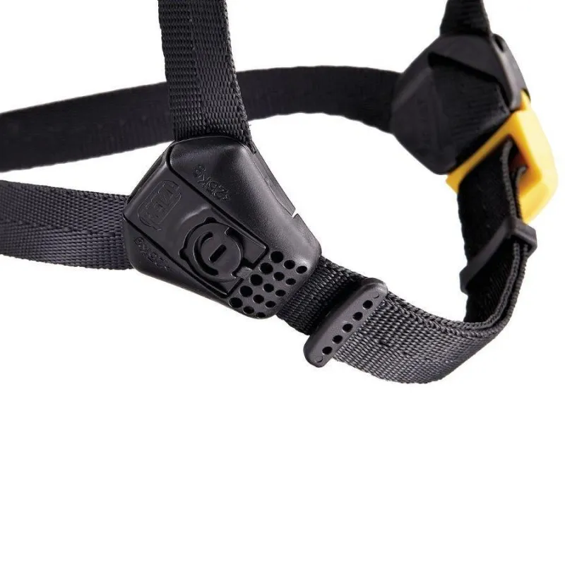 CASCO LIGERO PETZL STRATO