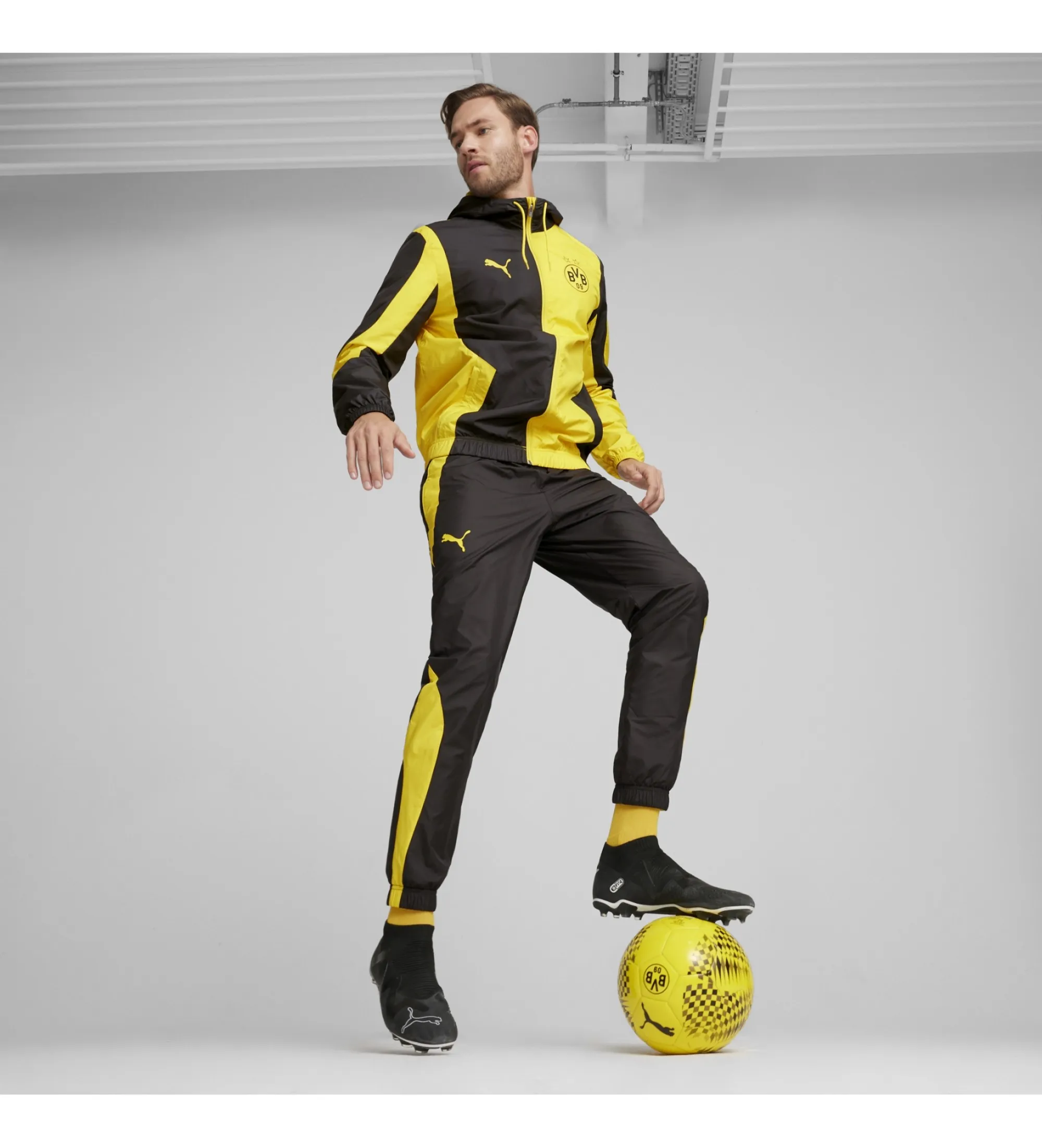 Chaqueta Borussia Dortmund amarillo