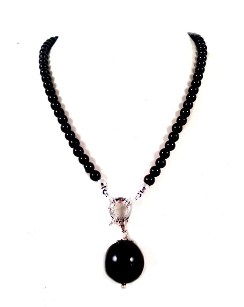 COLLAR PIEDRA NATURAL ONIX CON COLGANTE DE PLATA, MEDIDAS: COLLAR 50CM, COLAGANTE 3.5CM DIAMETRO