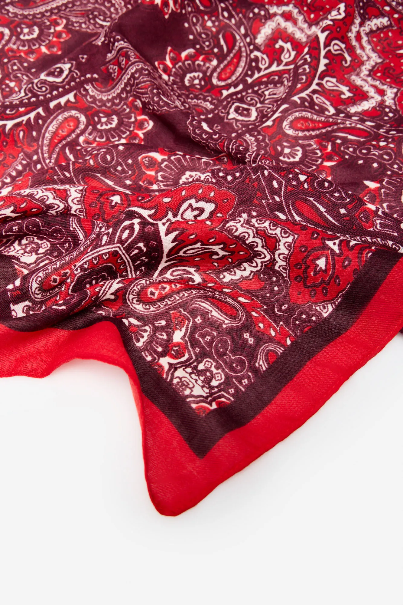 Cortefiel Fular paisley