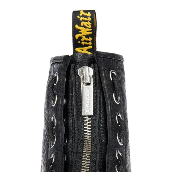 Dr. Martens 1460 Botas De Hardware Lunar (Negro)