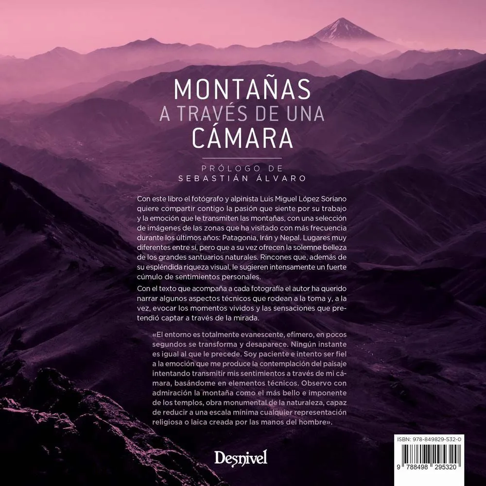 ed. desnivel Montañas a través de una cámara
