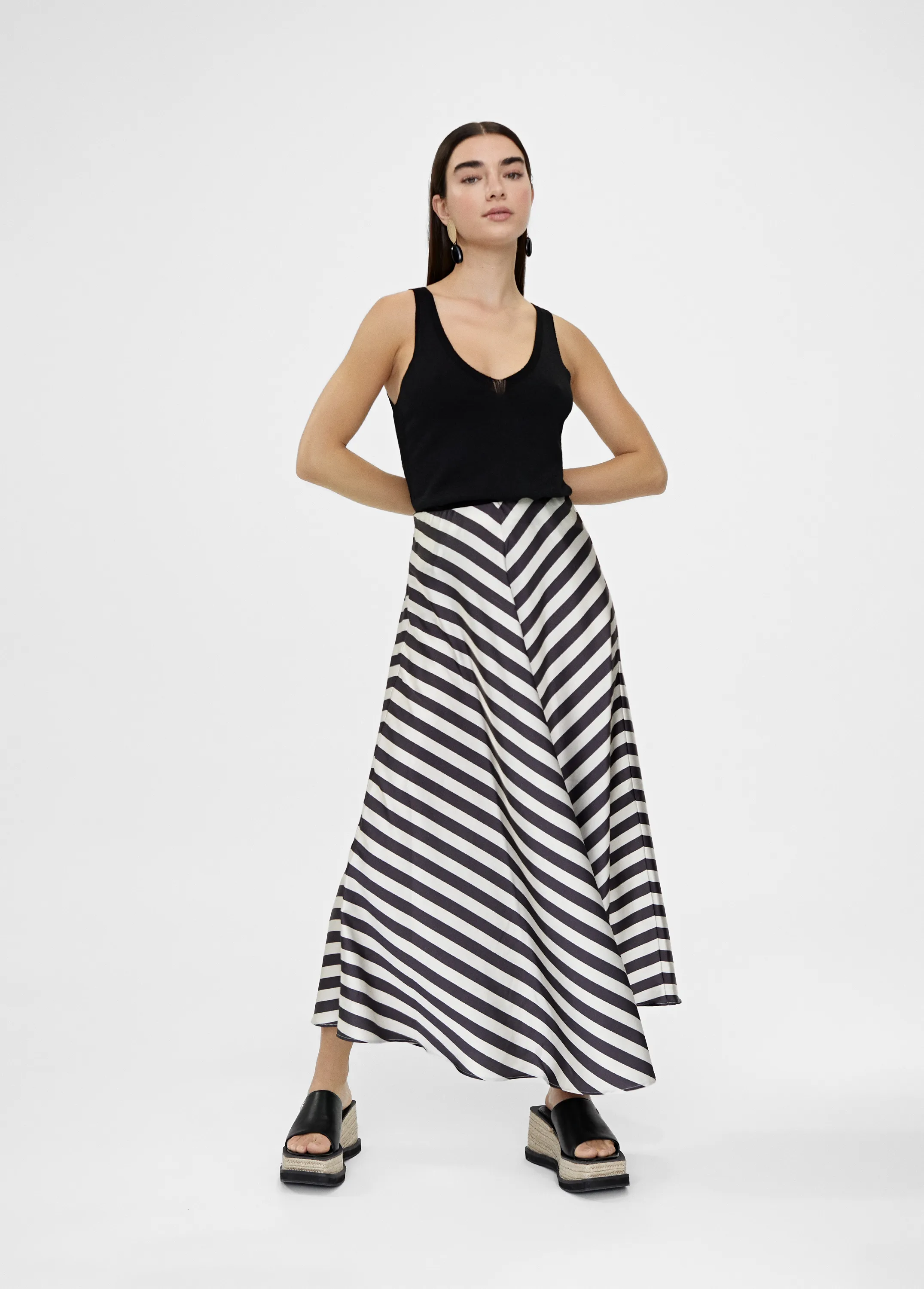 Falda midi rayas Lola Casademunt