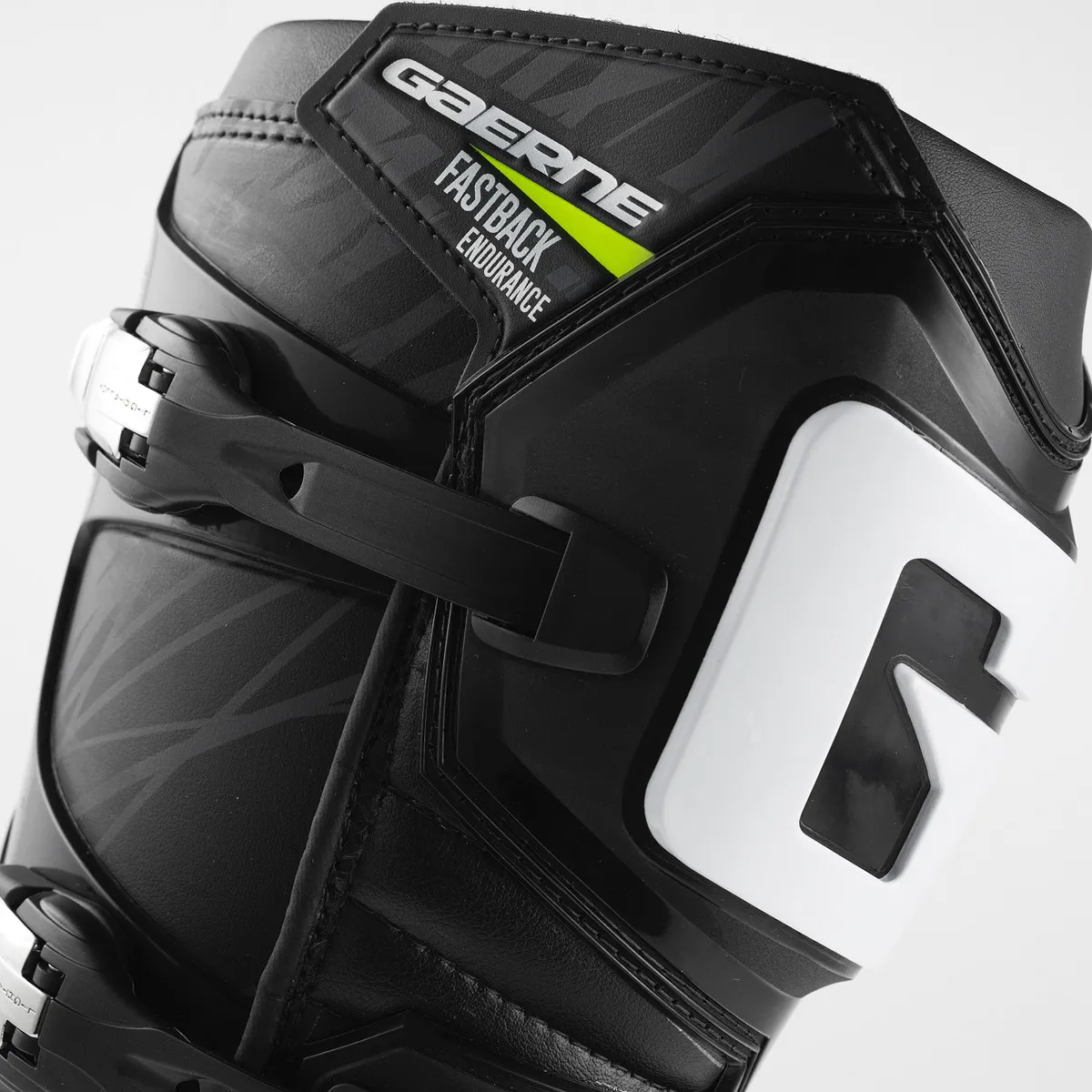 FASTBACK ENDURANCE  ENDURO BLACK