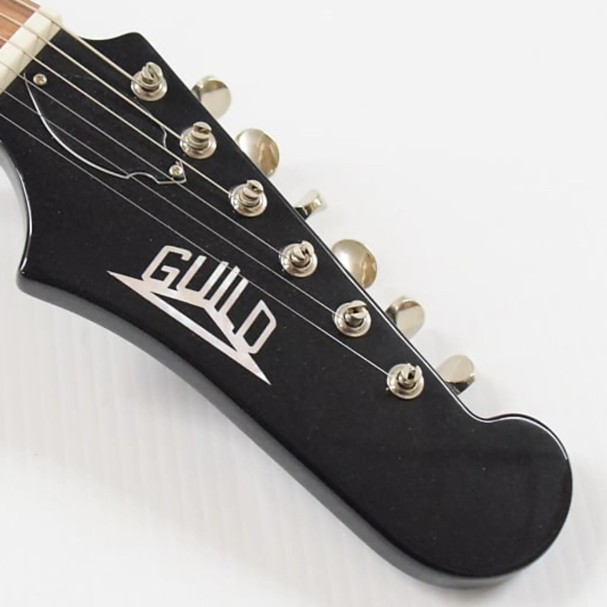 GUILD JETSTAR VINTAGE BLACK