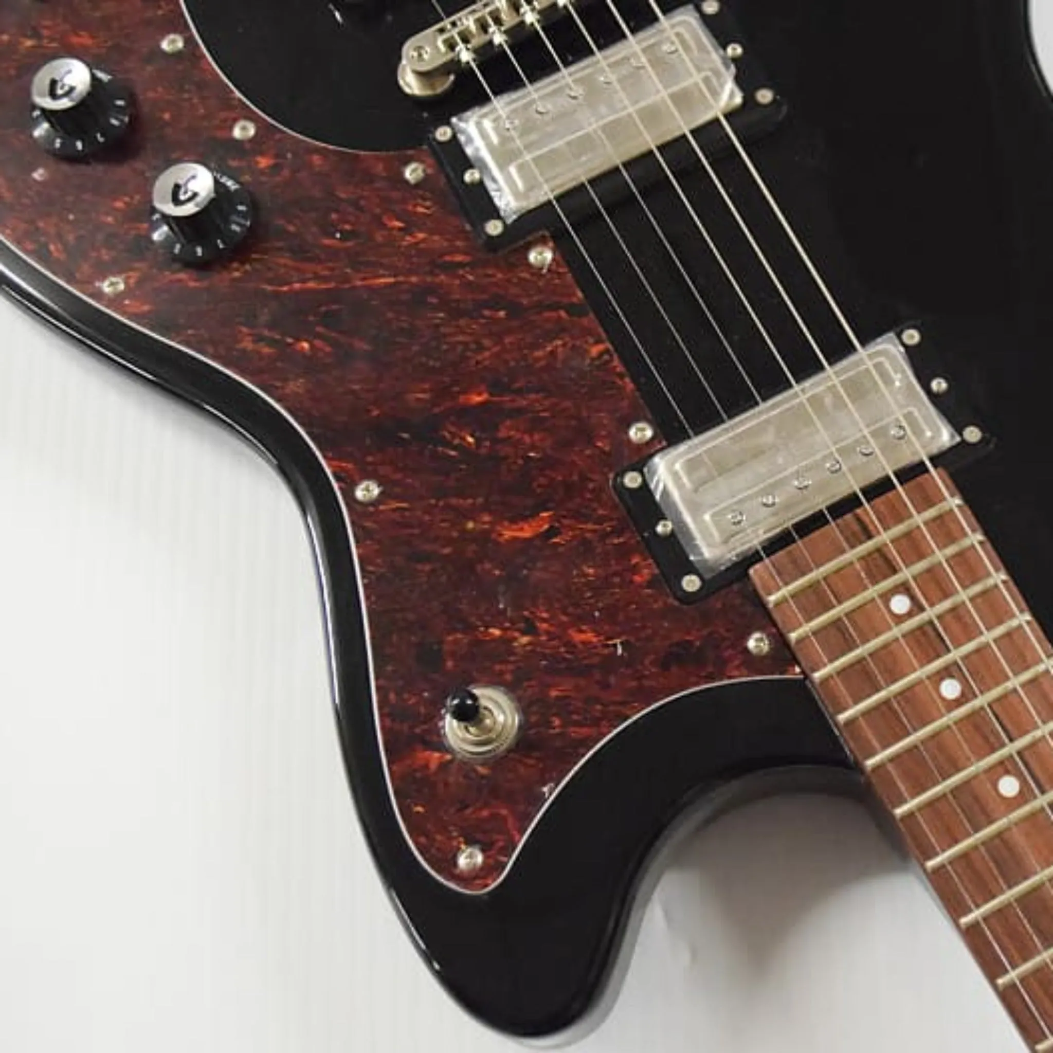 GUILD JETSTAR VINTAGE BLACK