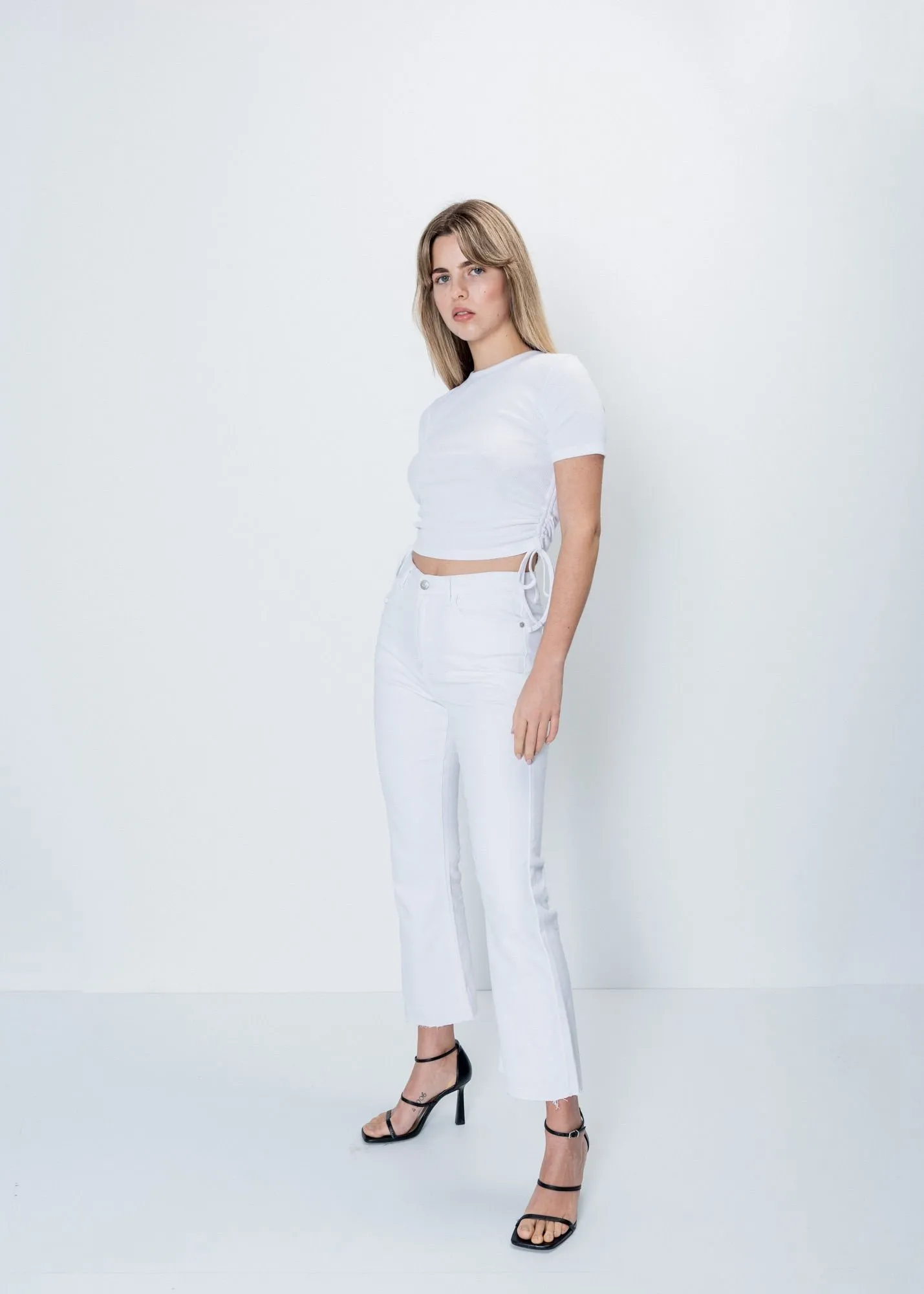 Jeans cropped flare mujer