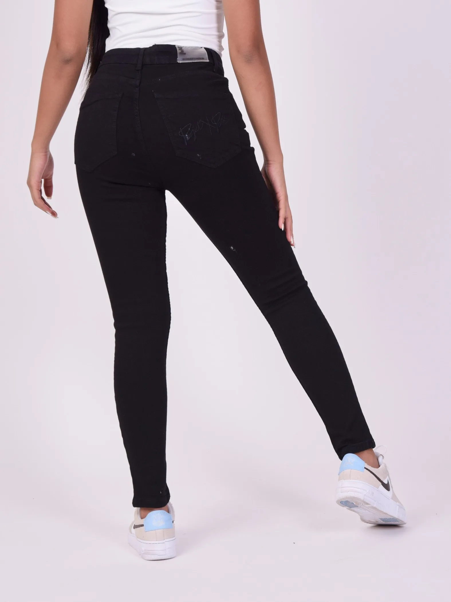 Jeans slim básicos negros
