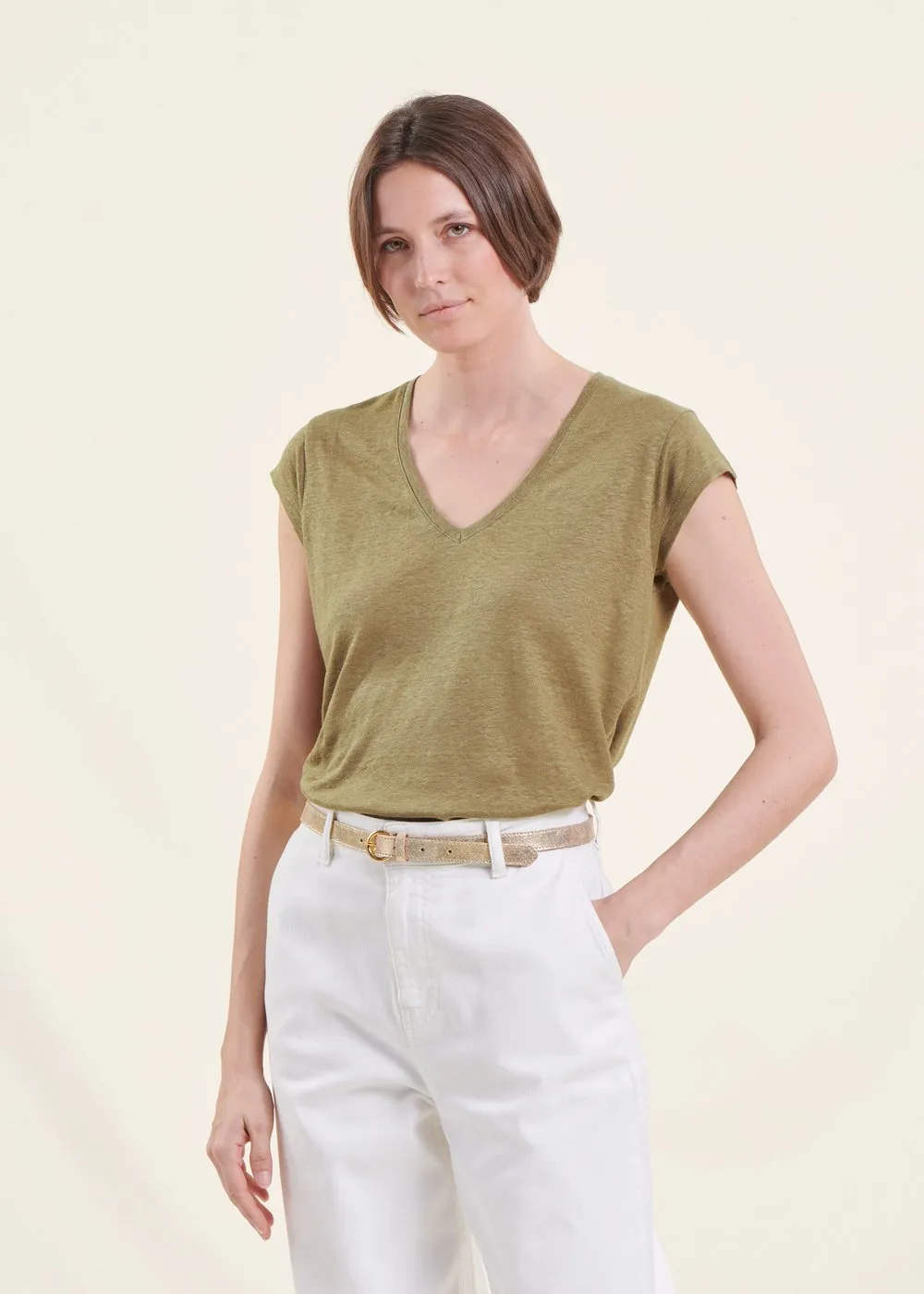 LA FEE MARABOUTEE Camiseta de lino con cuello de pico en verde