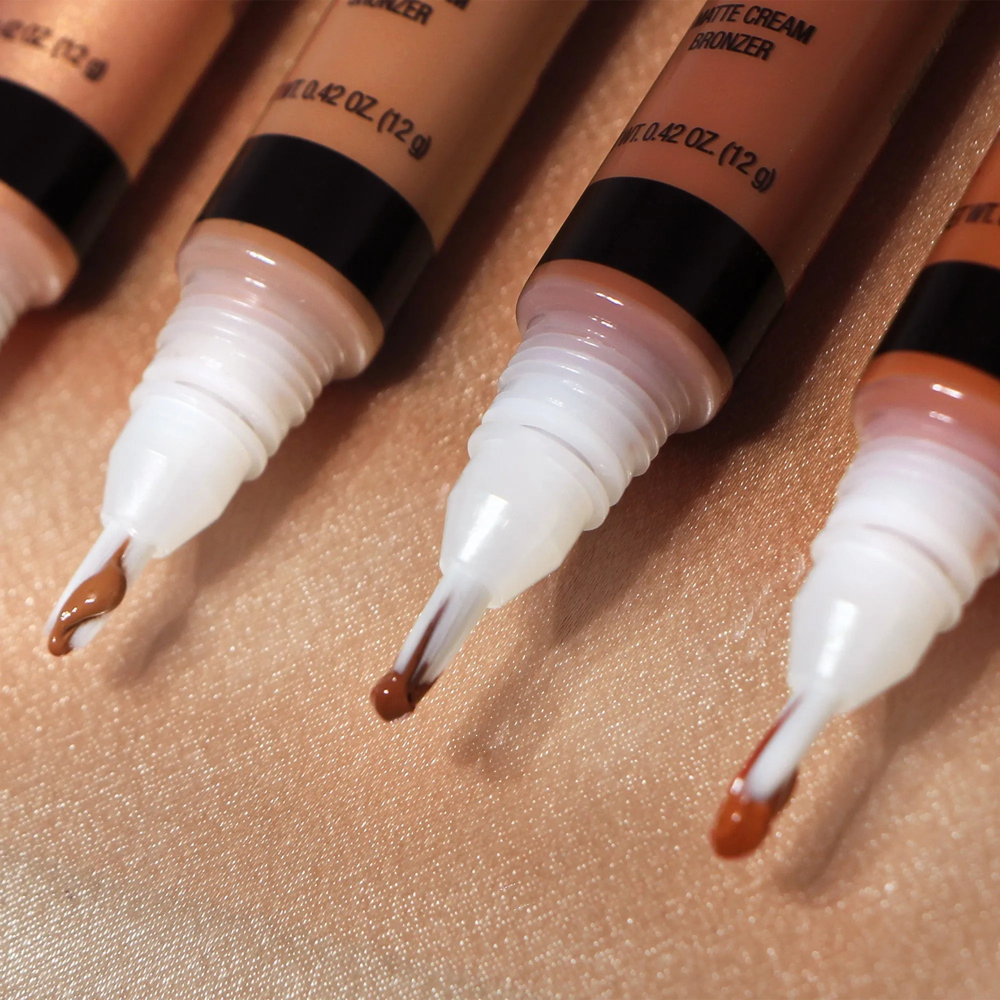 LACOLORS Iluminador y Bronceador