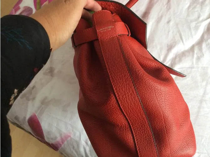 Lancel Bolsos de mano Roja 