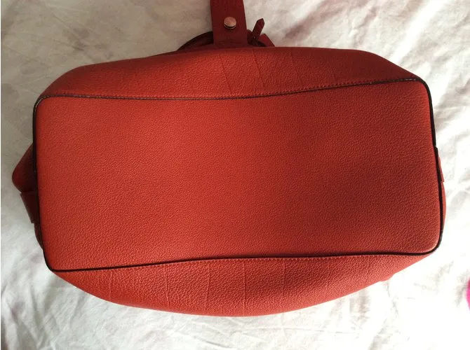 Lancel Bolsos de mano Roja 