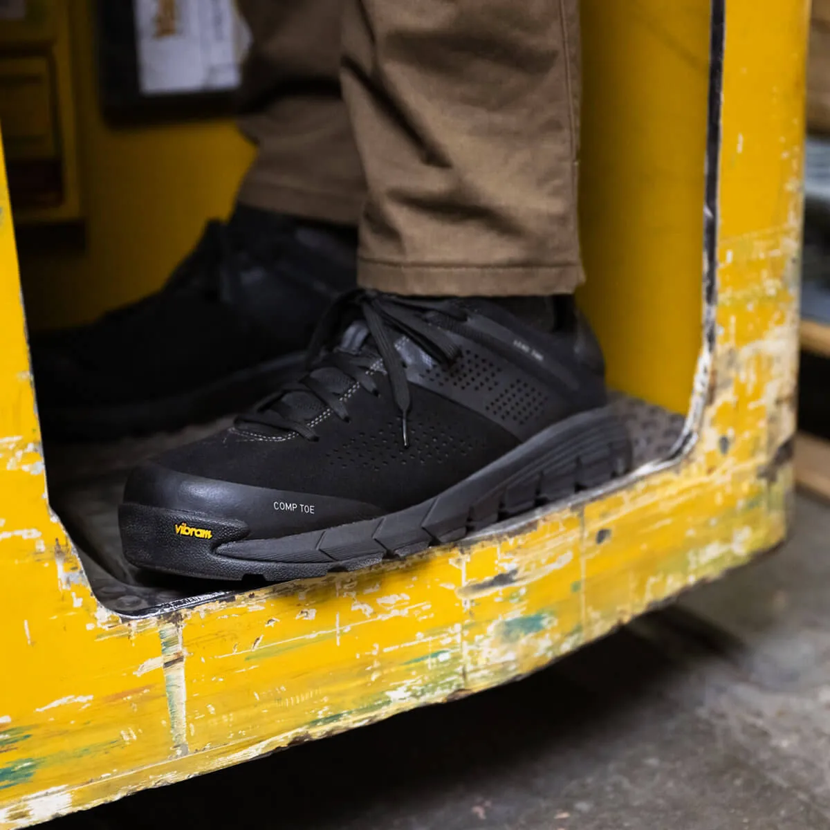 LEAD TIME 3 INCH COMPOSITETOE NNT WORK SHOE BLACK