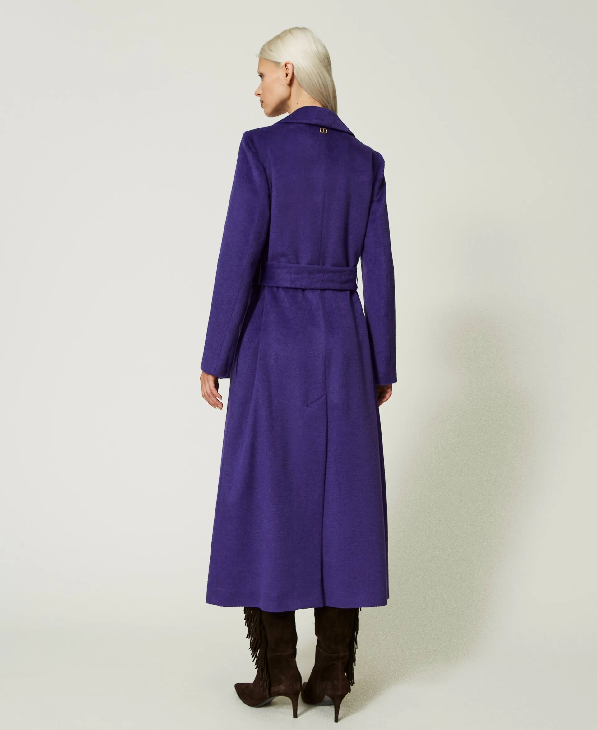 Manteau long en drap de laine mélangée