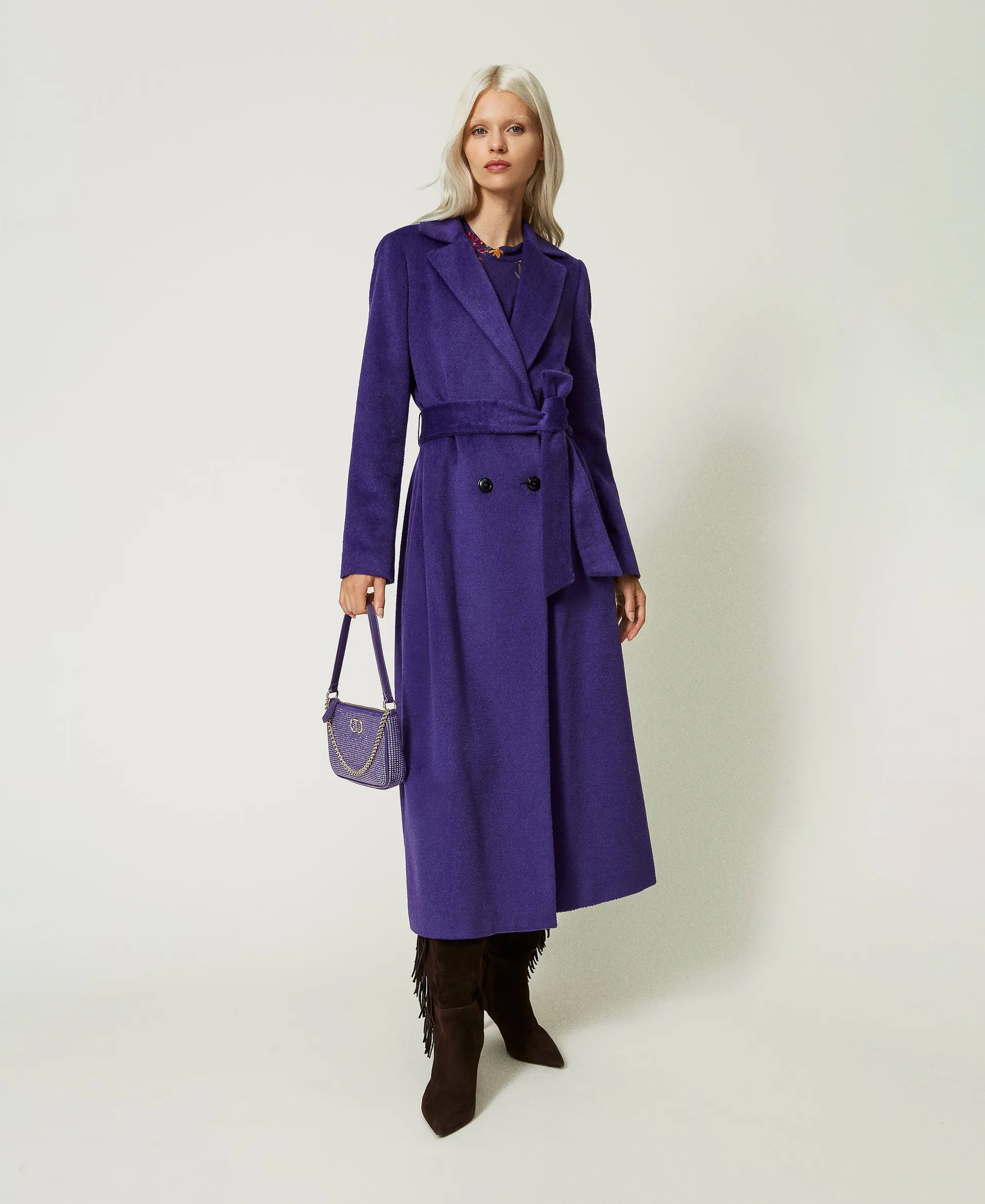 Manteau long en drap de laine mélangée