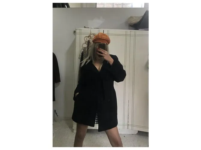 Max Mara Abrigos, Ropa de calle Negro 