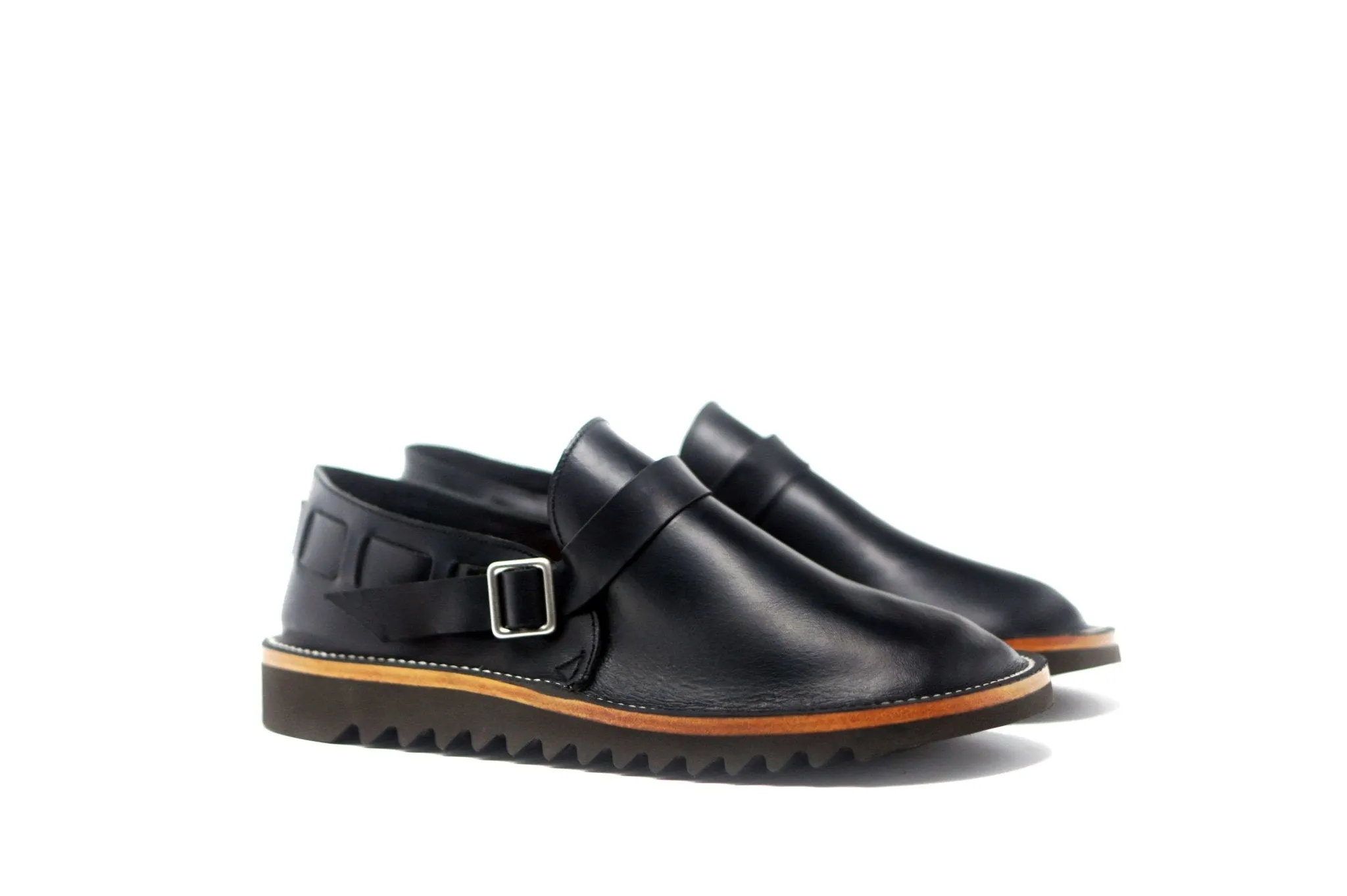 Otzi Black & Black