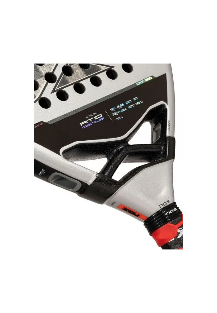 PALA NOX AT10 GENIUS 18K AGUSTIN TAPIA 2024