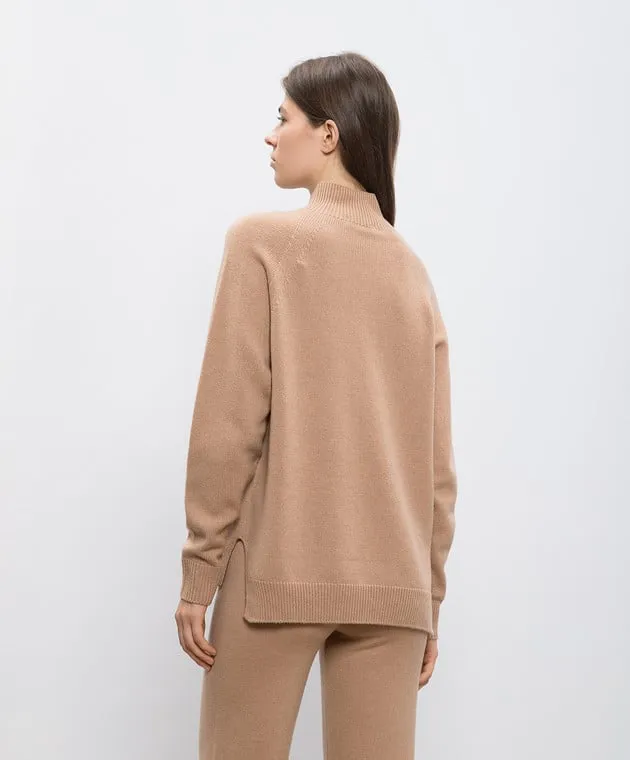 Peserico Beige wool, silk and cashmere sweater with monil chain