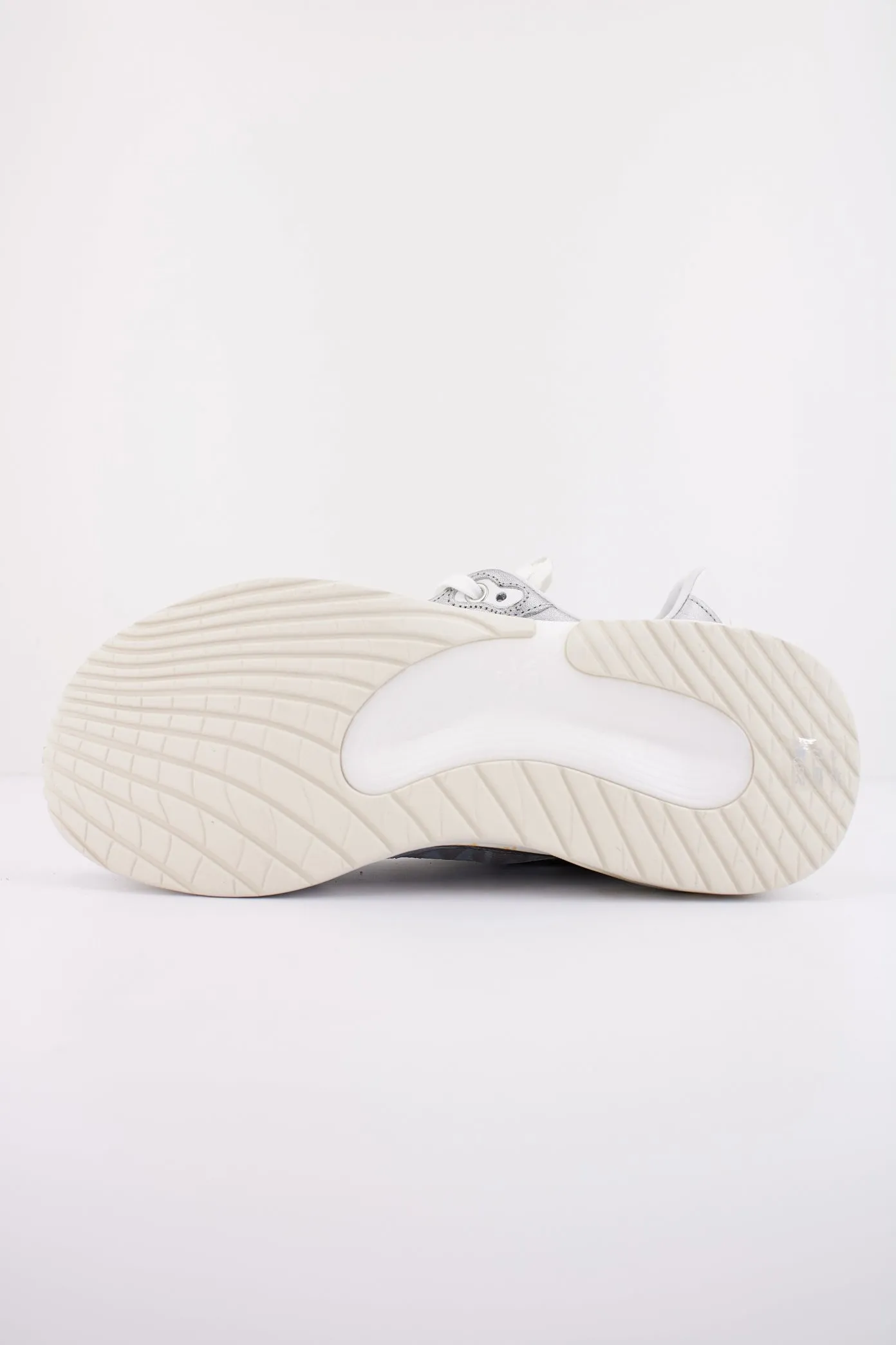 PREMIATA MOERUND