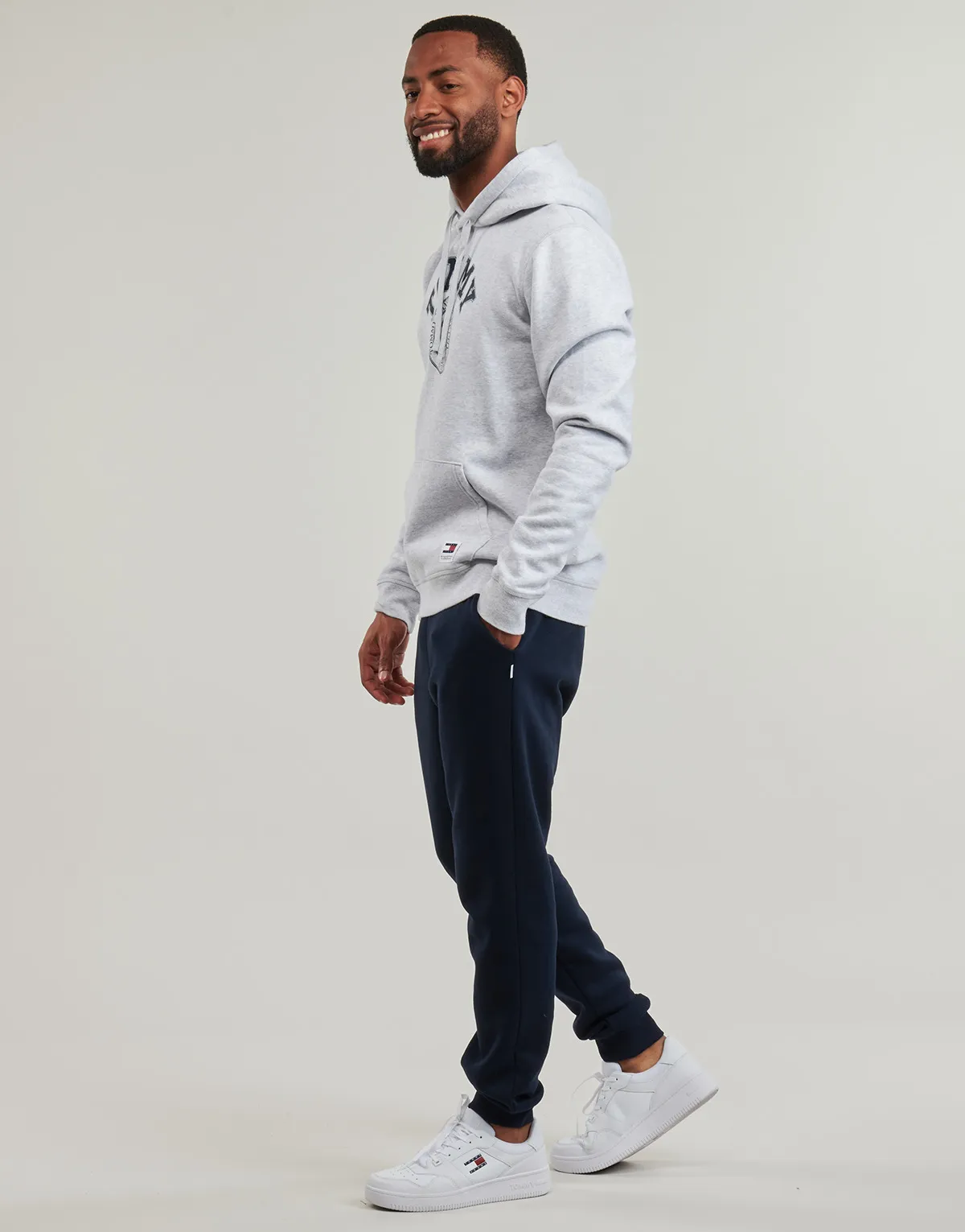 TJM REG WASHED PREP EXPLR HOODIE
