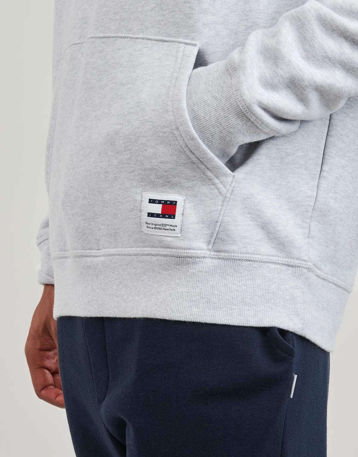 TJM REG WASHED PREP EXPLR HOODIE