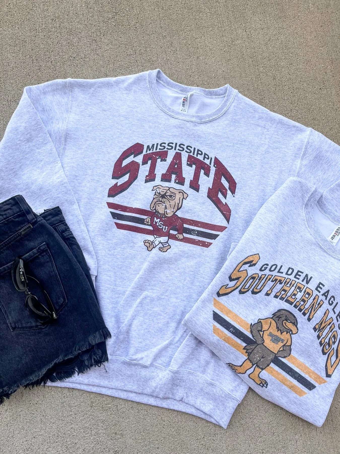 USM RETRO CREWNECK