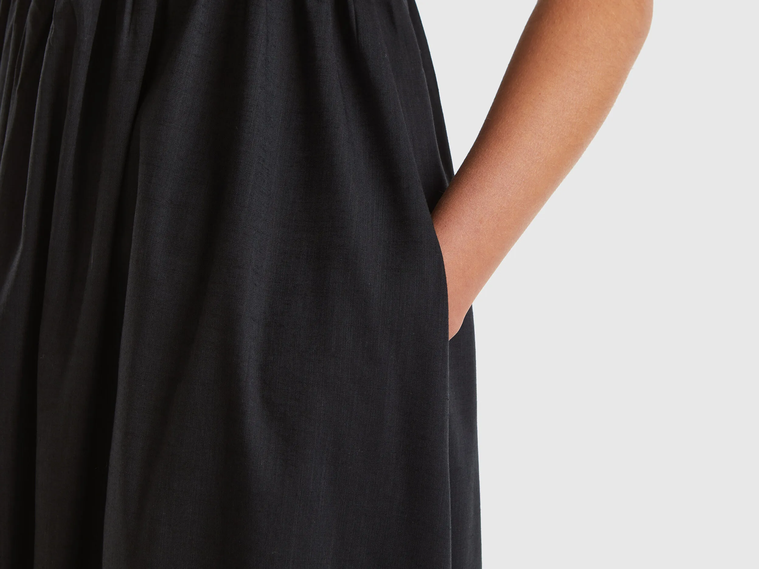 Vestido con top de ganchillo