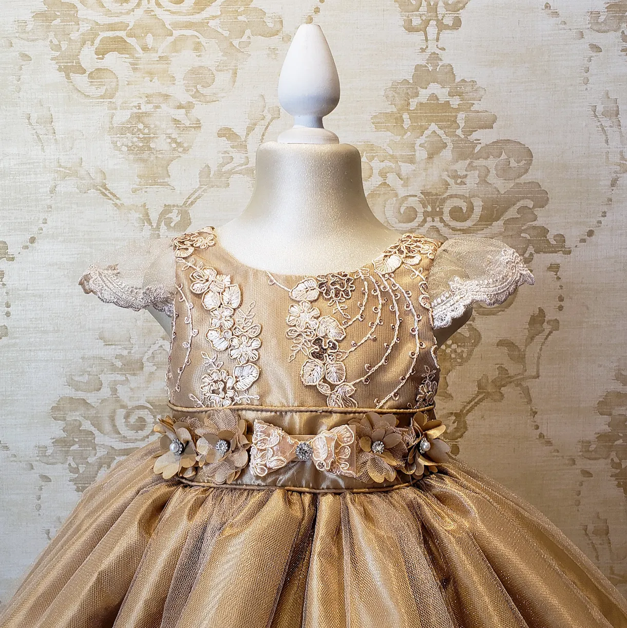 Vestido de Niña Fiesta Oro con Encaje Oro Elegante Talla 2 a 3 años