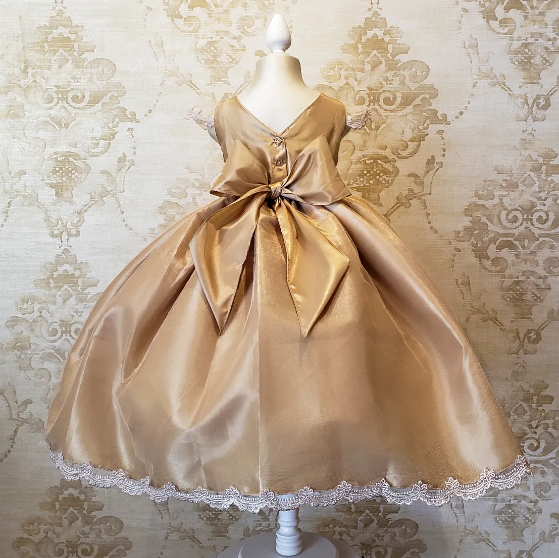Vestido de Niña Fiesta Oro con Encaje Oro Elegante Talla 2 a 3 años