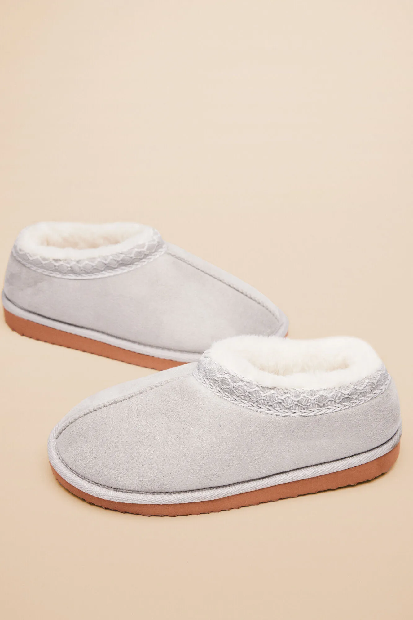 Zapatillas casa bota gris
