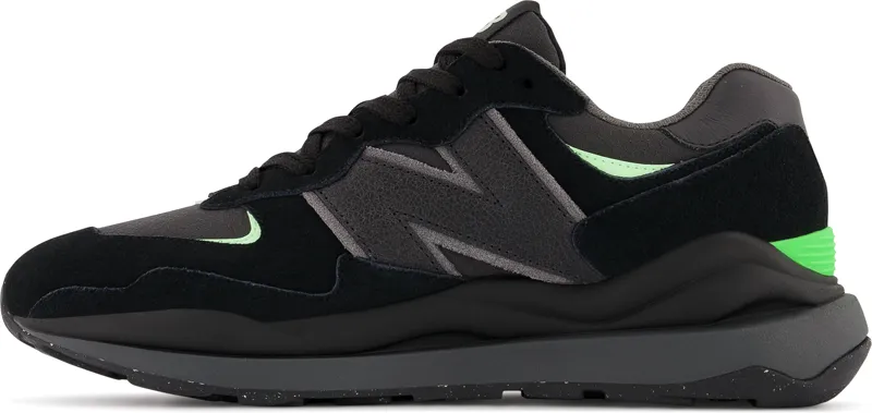 Zapatillas Urbanas Hombre New Balance 57/40 Negra
