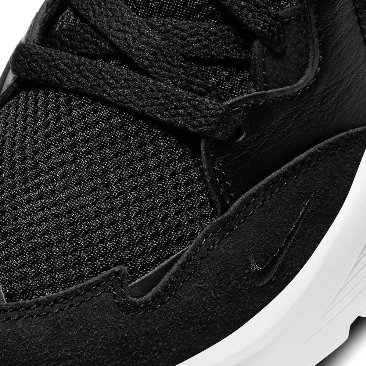 Zapatillas Urbanas Mujer Nike AIR MAX FUSION Negra