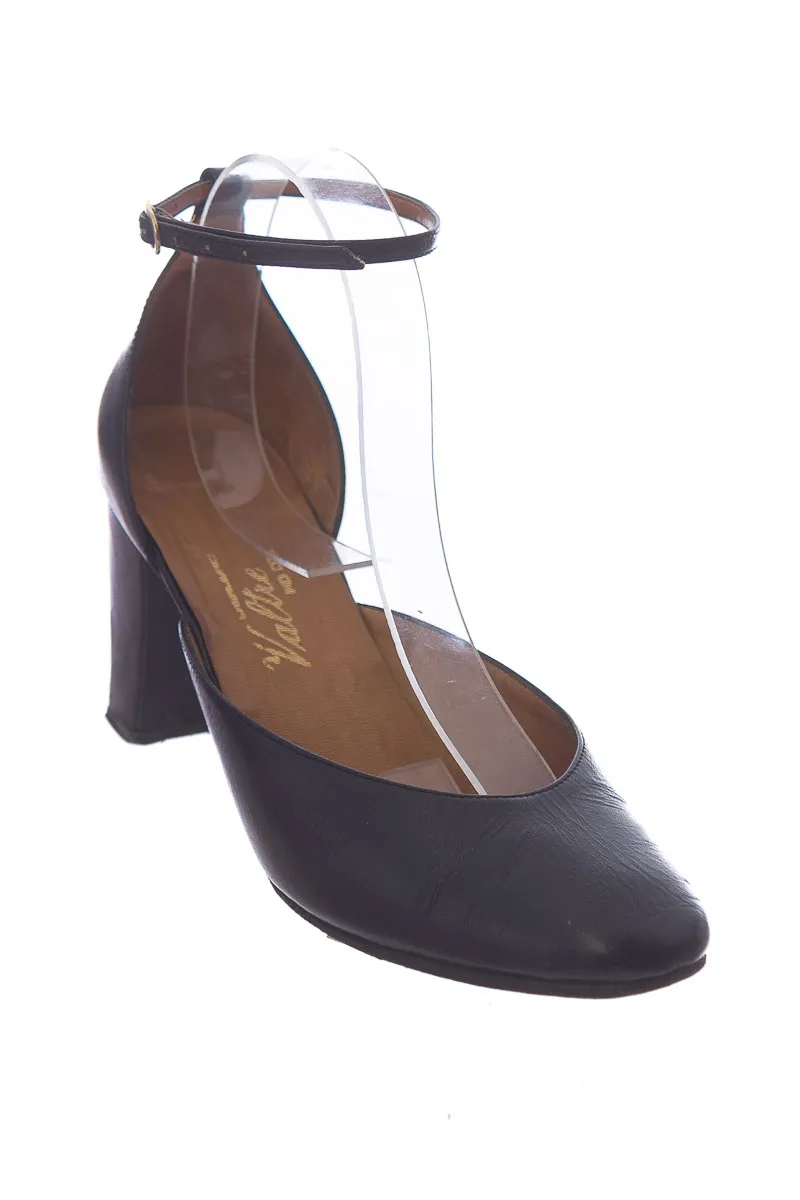 ZAPATOS COLOR NEGRO  VALTRE