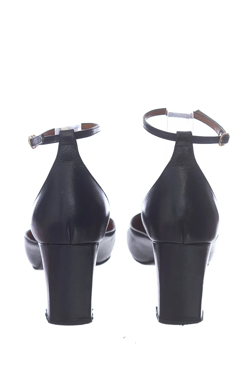 ZAPATOS COLOR NEGRO  VALTRE